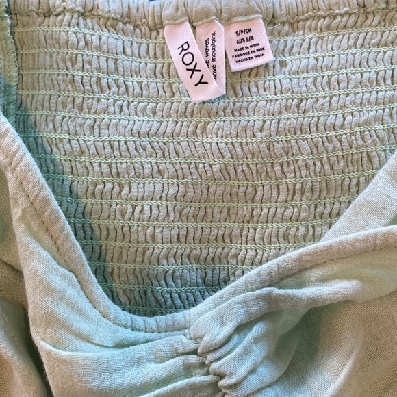 Roxy Puff Sleeve Top - Picture 9 of 9